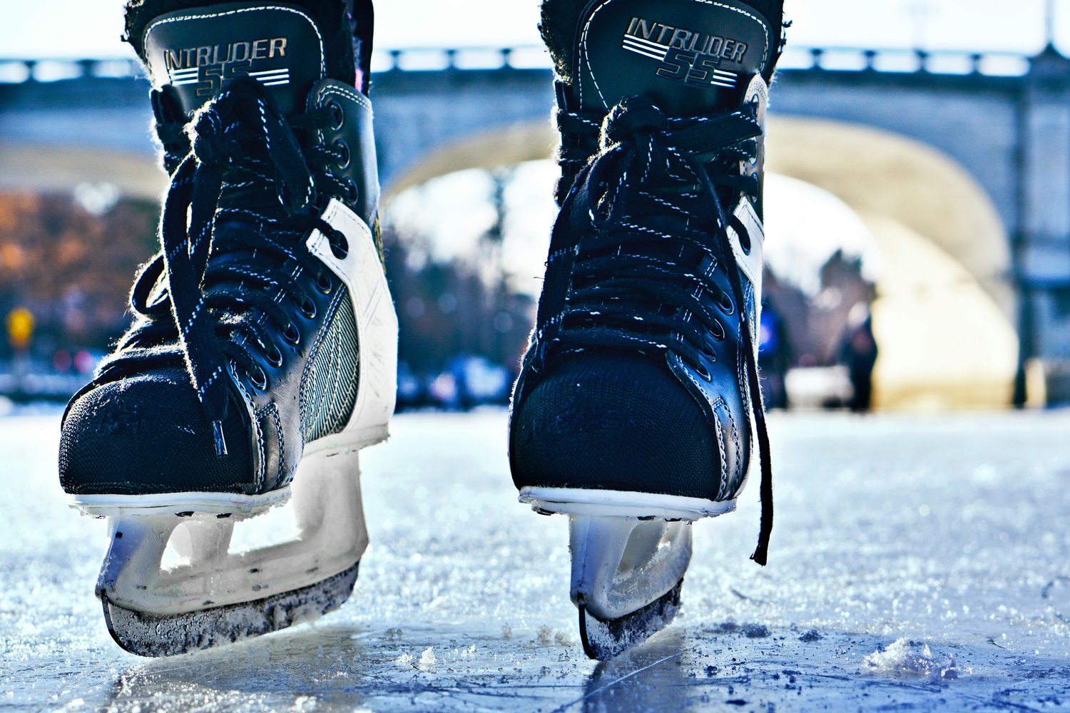 Winter Skating Shoes